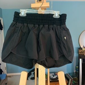 LULULEMON black workout shorts